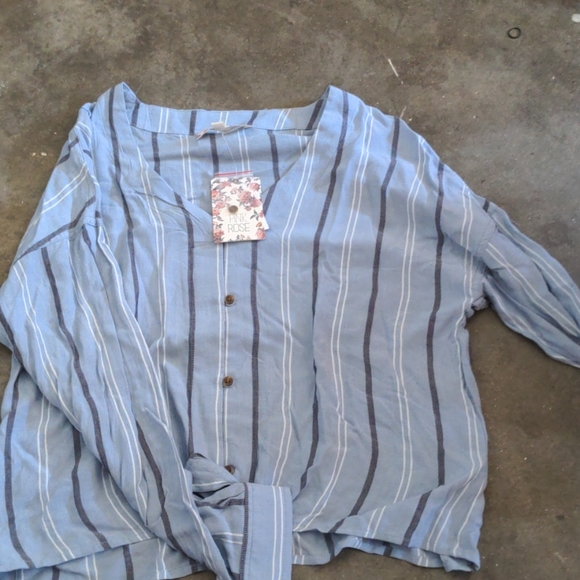 Flannel - Picture 2 of 4